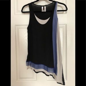 Bcbgmaxazria black sleeveless tank w/ blue & white